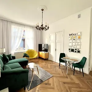  Apartament Agapella Apartamenty- Fiszera 500m From The Beach, Free Parking